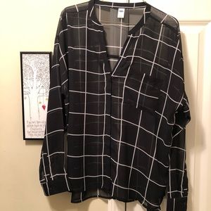 See-through work top.